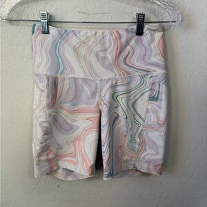 Old Navy Women's Swirl Patterned Athletic Shorts